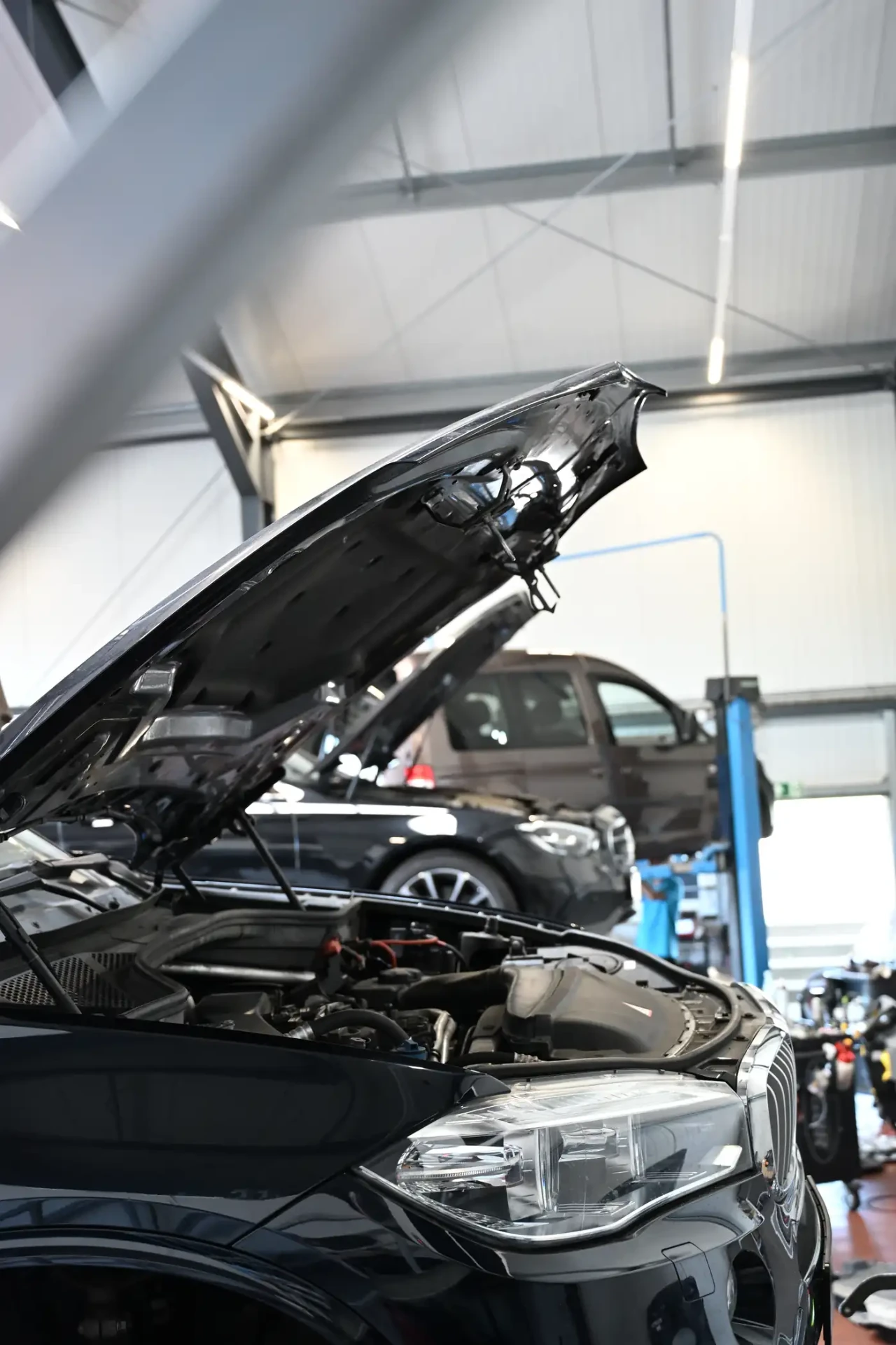 Werkstatt-Aufnahme bei Autoservice Grönnebaum